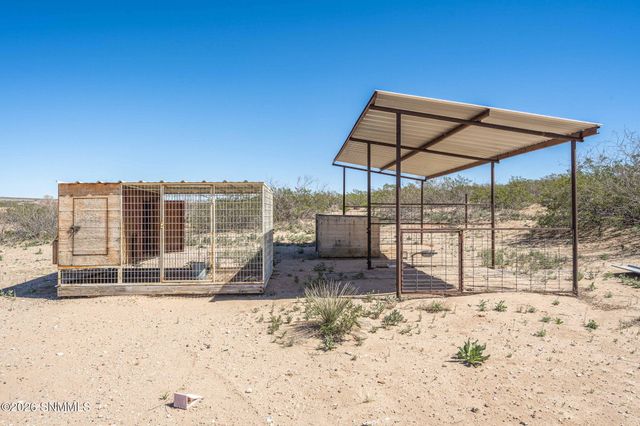 2100 Rincon De Amigos, Las Cruces, NM 88012