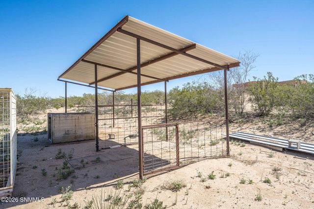 2100 Rincon De Amigos, Las Cruces, NM 88012