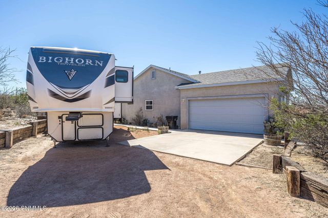 2100 Rincon De Amigos, Las Cruces, NM 88012