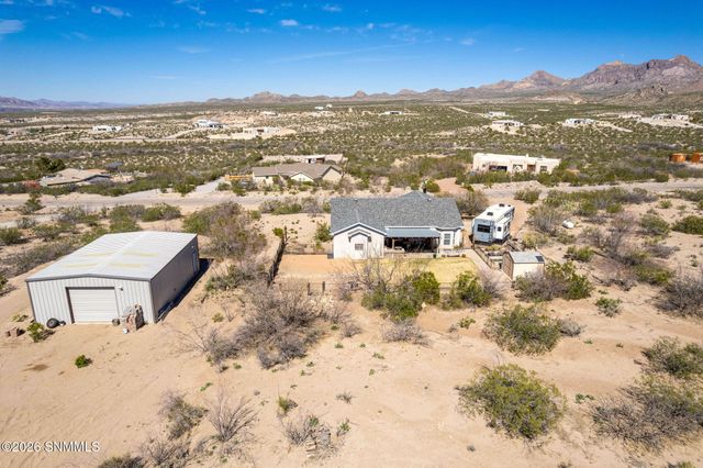 2100 Rincon De Amigos, Las Cruces, NM 88012