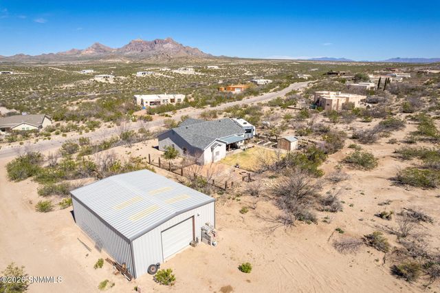 2100 Rincon De Amigos, Las Cruces, NM 88012