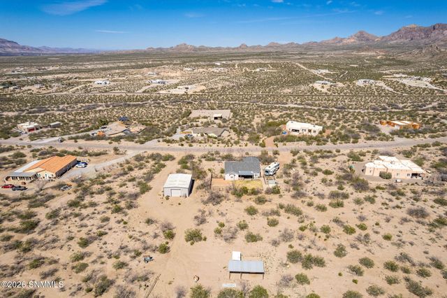 2100 Rincon De Amigos, Las Cruces, NM 88012
