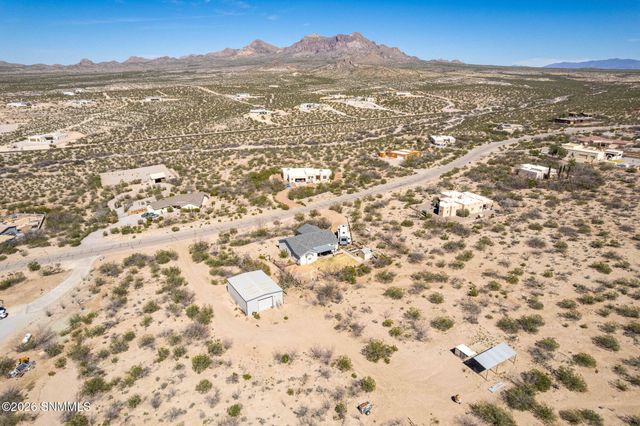 2100 Rincon De Amigos, Las Cruces, NM 88012