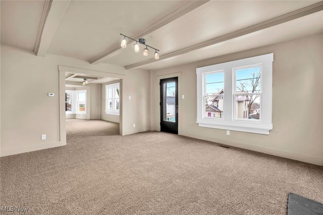 281 High Street, Wadsworth, OH 44281