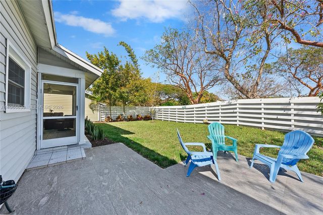 14911 SW 139th Pl, Miami, FL 33186