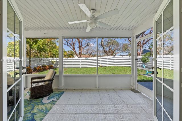 14911 SW 139th Pl, Miami, FL 33186