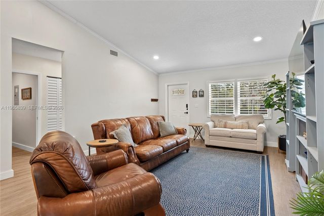 14911 SW 139th Pl, Miami, FL 33186