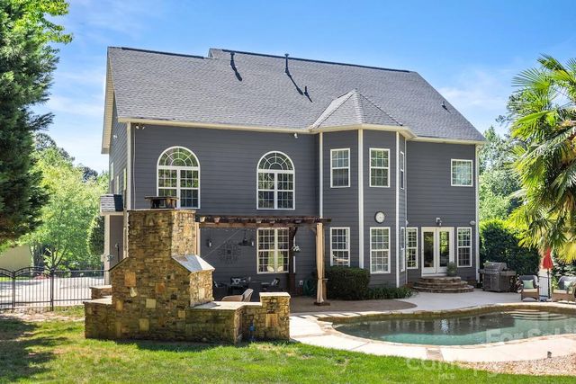 4145 Summit Ridge Lane, Denver, NC 28037