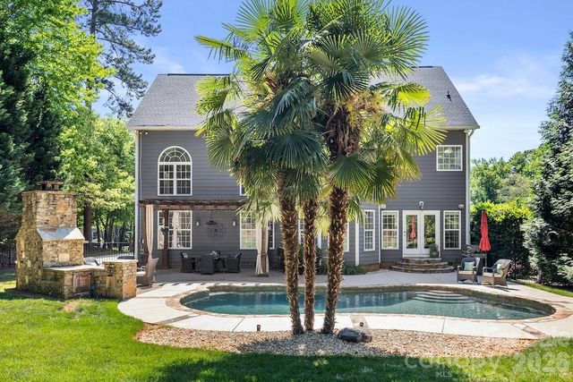 4145 Summit Ridge Lane, Denver, NC 28037