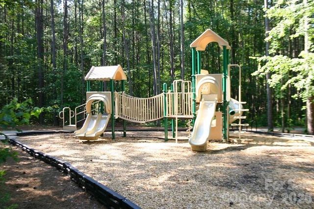 4145 Summit Ridge Lane, Denver, NC 28037