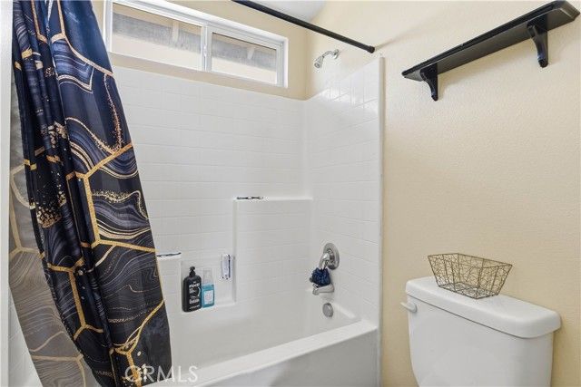 13855 Jackson Street, Oak Hills, CA 92344