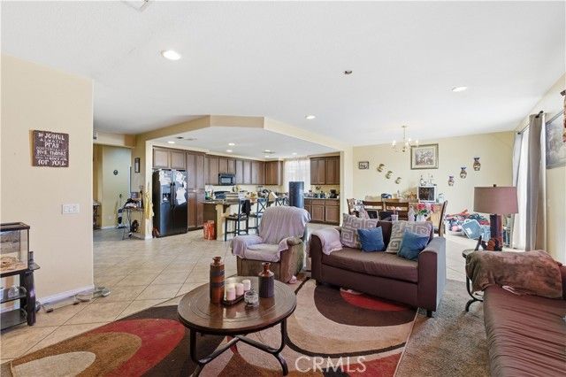 13855 Jackson Street, Oak Hills, CA 92344