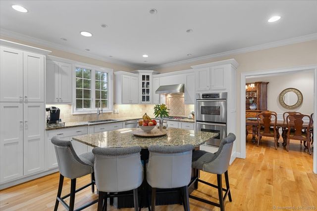 36 Randolph Farm Road, Milford, CT 06461