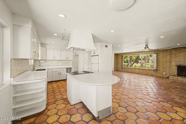 624 W 17TH Place, Tempe, AZ 85281