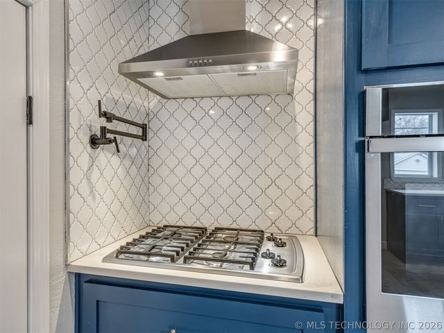 1204 S Columbia Avenue, Tulsa, OK 74104