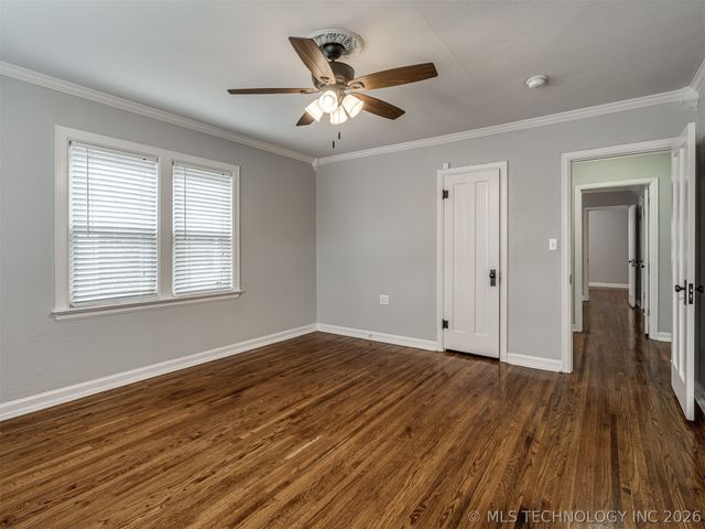 1204 S Columbia Avenue, Tulsa, OK 74104