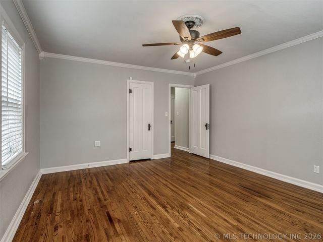 1204 S Columbia Avenue, Tulsa, OK 74104