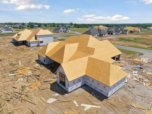 10908 N Memorial Drive E, Owasso, OK 74055