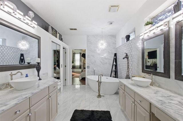 2691 ALOMA OAKS DRIVE, Oviedo, FL 32765