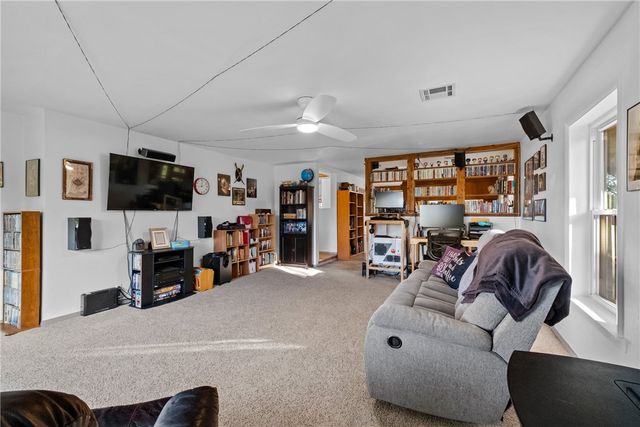 12650 Scates Road, Maysville, AR 72747