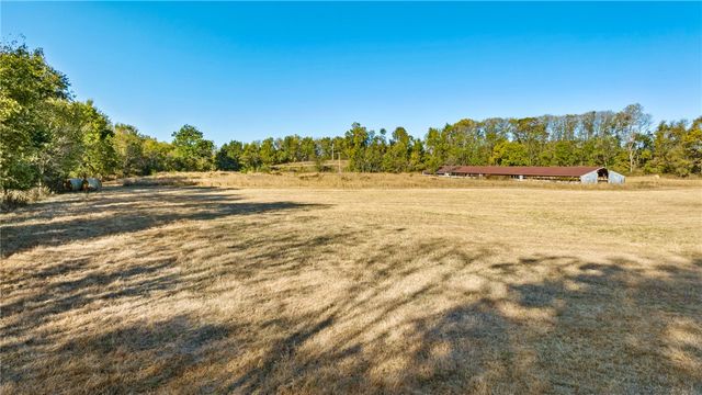 12650 Scates Road, Maysville, AR 72747