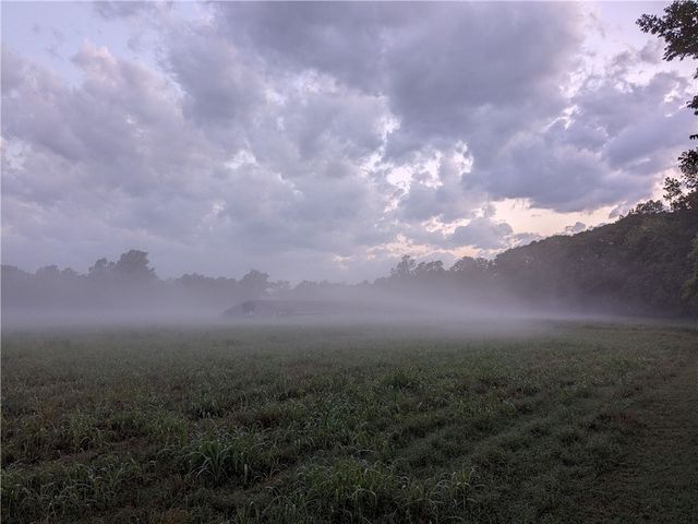 12650 Scates Road, Maysville, AR 72747