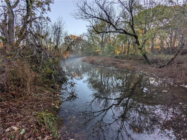 12650 Scates Road, Maysville, AR 72747