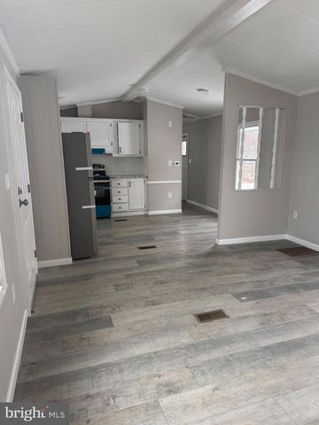 867 ASPEN AVE, Spring City, PA 19475