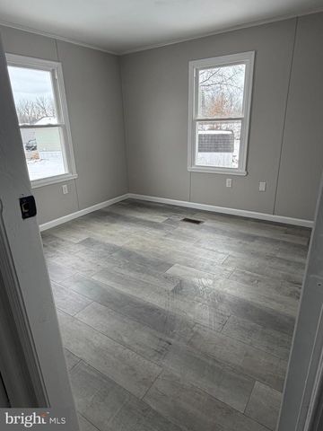 867 ASPEN AVE, Spring City, PA 19475