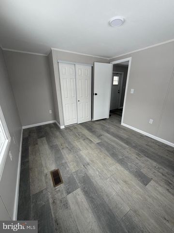 867 ASPEN AVE, Spring City, PA 19475