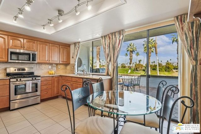 6 Palomas Drive, Rancho Mirage, CA 92270