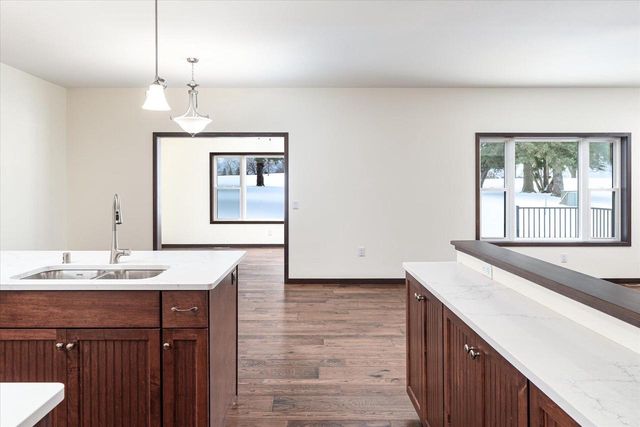 1129 16th Fairway DRIVE, Viroqua, WI 54665