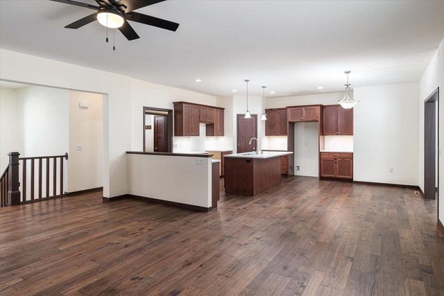 1129 16th Fairway DRIVE, Viroqua, WI 54665