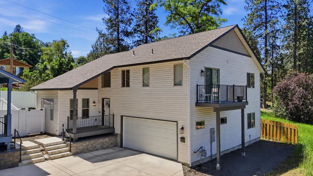 3414 E 17th Ave, Spokane, WA 99223