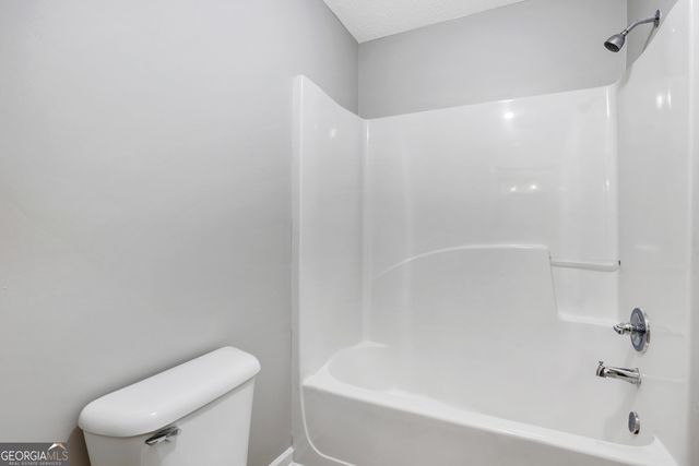 410 Chandler Bluff Court, Grayson, GA 30017