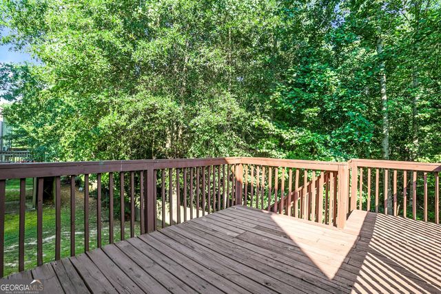 410 Chandler Bluff Court, Grayson, GA 30017