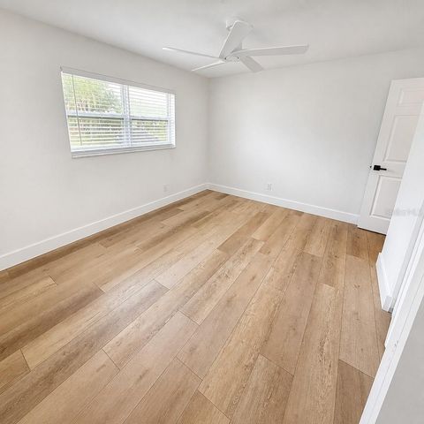 324 42ND AVENUE N, St Petersburg, FL 33703