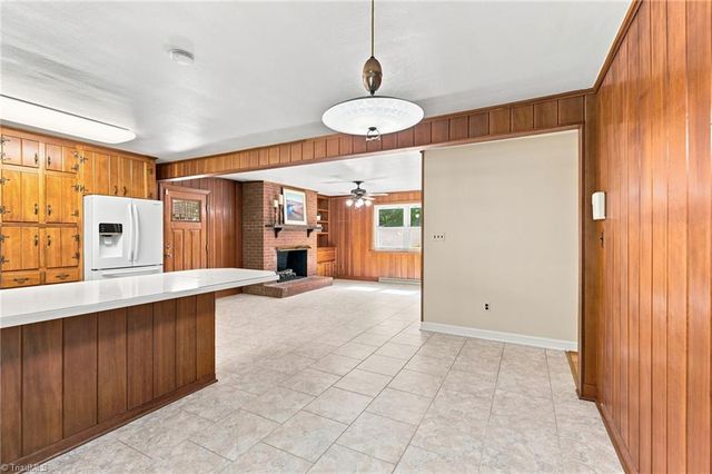 469 Sunset Drive, Winston-salem, NC 27107