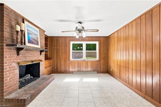 469 Sunset Drive, Winston-salem, NC 27107