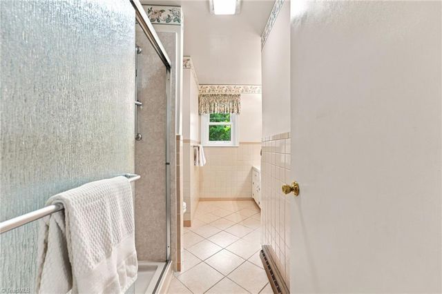 469 Sunset Drive, Winston-salem, NC 27107