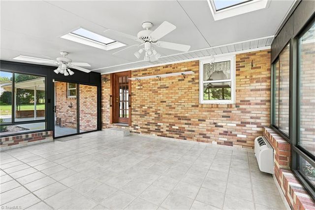 469 Sunset Drive, Winston-salem, NC 27107