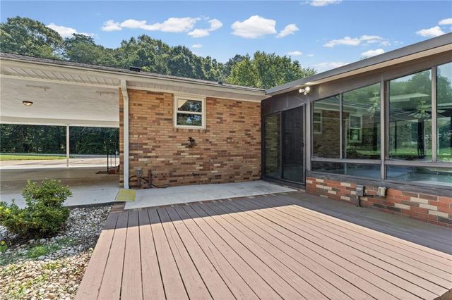 469 Sunset Drive, Winston-salem, NC 27107
