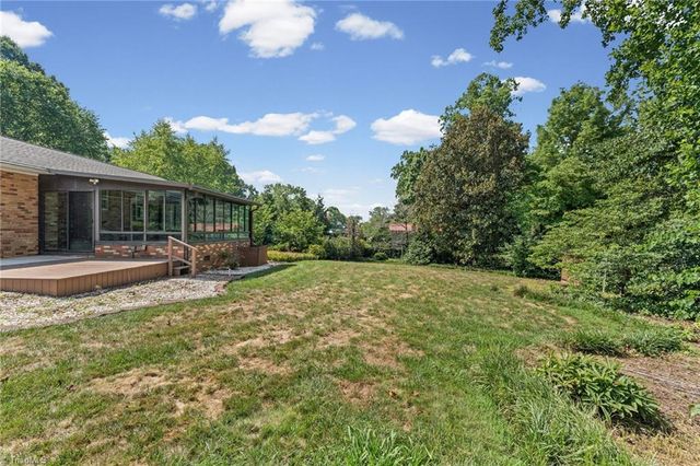 469 Sunset Drive, Winston-salem, NC 27107