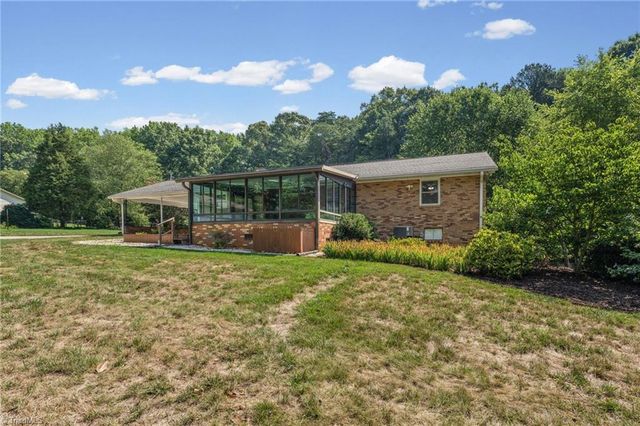 469 Sunset Drive, Winston-salem, NC 27107