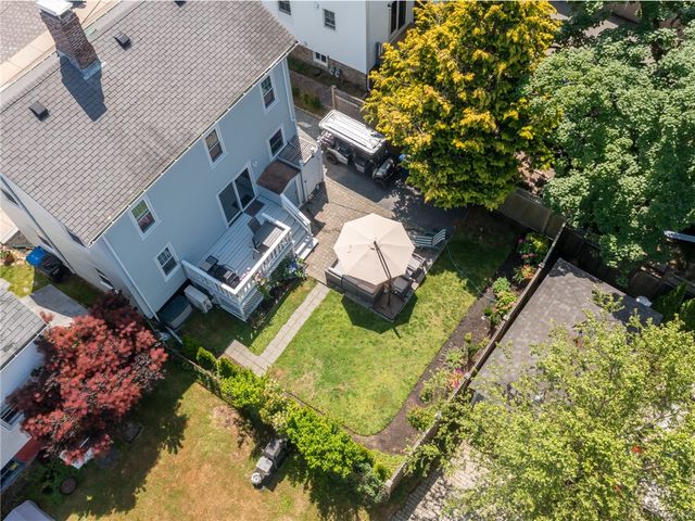 5 Byrnes Street, Newport, RI 02840