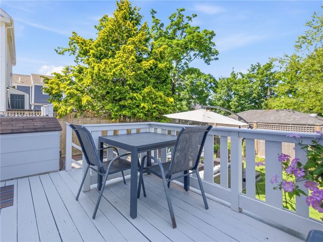 5 Byrnes Street, Newport, RI 02840
