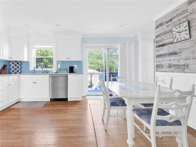 5 Byrnes Street, Newport, RI 02840