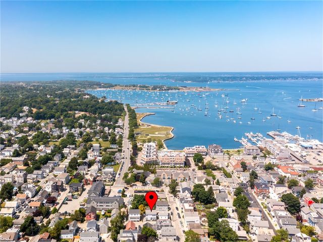 5 Byrnes Street, Newport, RI 02840