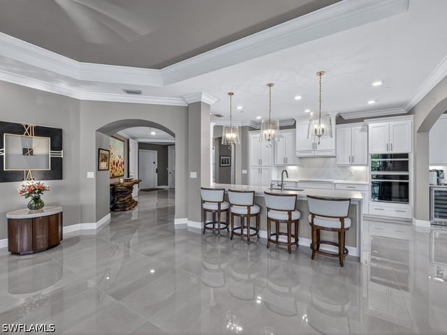 16371 Viansa WAY 201, Naples, FL 34110