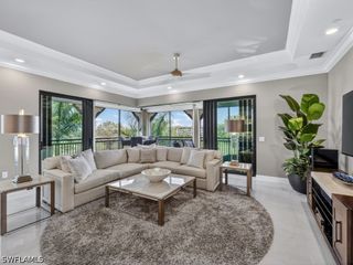 16371 Viansa WAY 201, Naples, FL 34110